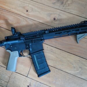 Poluautomatska puška Colt M4 Carbine